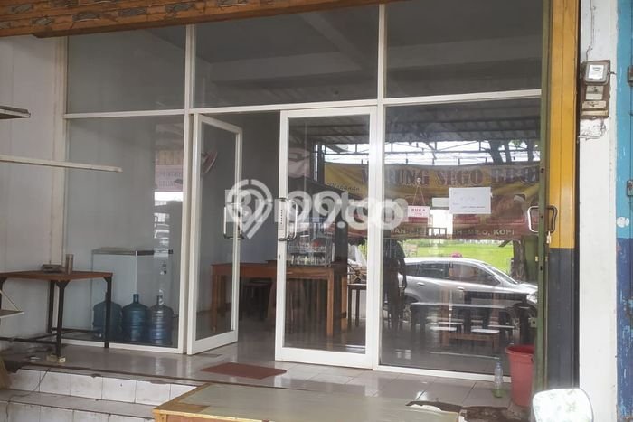 Ruko paling strategis disewakan di Kauman Tulungagung Ruko paling strategis disewakan di Kauman Tulungagung