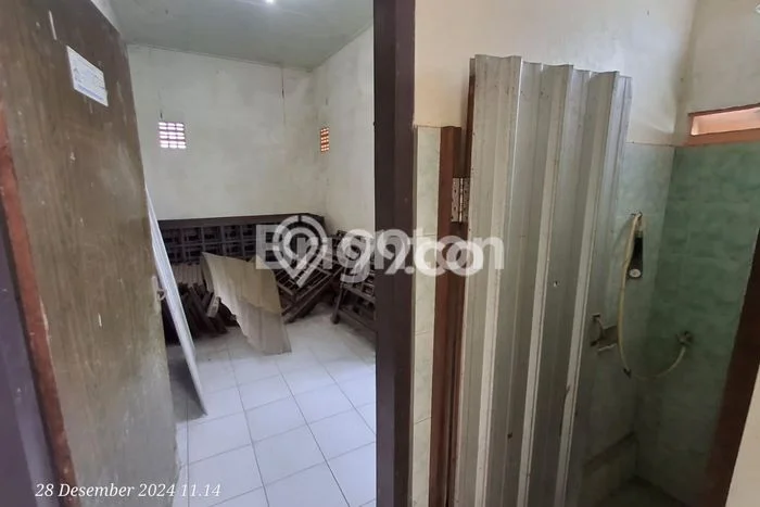 Jual Rumah Bagus Siap Huni LB 431m2 di Tulungagung, Tulungagung Jual Rumah Bagus Siap Huni LB 431m2 di Tulungagung, Tulungagung
