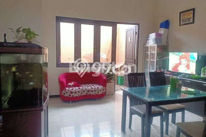 Dijual Rumah 3 Kamar Lokasi Ideal Bagus dan Strategis di Boyolangu Dijual Rumah 3 Kamar Lokasi Ideal Bagus dan Strategis di Boyolangu