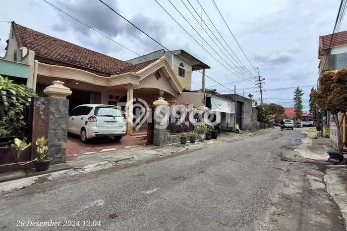 Rumah Modern Minimalis 3 KT Siap Huni di Kedungwaru Rumah Modern Minimalis 3 KT Siap Huni di Kedungwaru
