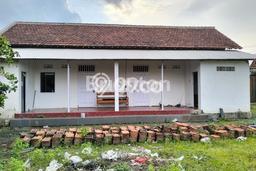 Ruko disewakan di Kedungwaru Tulungagung dengan luas bangunan 278m2 Ruko disewakan di Kedungwaru Tulungagung dengan luas bangunan 278m2