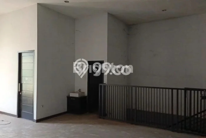 Unit Ruko Dijual di Sukorejo Blitar Luas Bangunan 680m2 Unit Ruko Dijual di Sukorejo Blitar Luas Bangunan 680m2