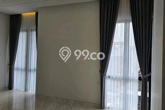 Hunian Mewah LB 215m2 Siap Huni Desain Elegan di Manyar, Surabaya Hunian Mewah LB 215m2 Siap Huni Desain Elegan di Manyar, Surabaya