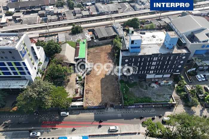 Tanah Dijual Area Strategis di Daan Mogot Jakarta Barat 1110m2 Tanah Dijual Area Strategis di Daan Mogot Jakarta Barat 1110m2
