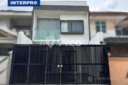 Rumah Elit Modern Tanpa Renovasi di Pluit Jakarta Utara Rumah Elit Modern Tanpa Renovasi di Pluit Jakarta Utara