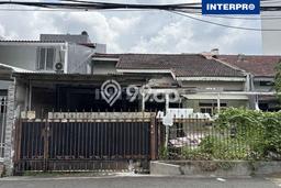 INVESTASI CERDAS! Rumah Premium Taman Ratu, Jakarta Barat, Luas Tanah 200m² LB 110m² INVESTASI CERDAS! Rumah Premium Taman Ratu, Jakarta Barat, Luas Tanah 200m² LB 110m²