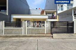 Dijual Rumah Luas Megah Dengan View Cantik di Green Ville, Jakarta Barat Dijual Rumah Luas Megah Dengan View Cantik di Green Ville, Jakarta Barat