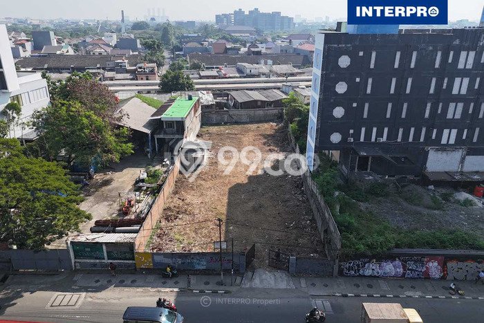Tanah Dijual Area Strategis di Daan Mogot Jakarta Barat 1110m2 Tanah Dijual Area Strategis di Daan Mogot Jakarta Barat 1110m2