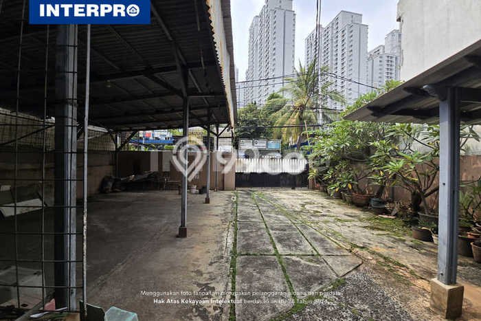 Rumah Elit Modern Siap Huni di Tanjung Duren Jakarta Barat Rumah Elit Modern Siap Huni di Tanjung Duren Jakarta Barat
