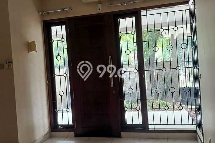 Ready to Use! Premium House LT 180m2 Desain Modern di Cibubur Ready to Use! Premium House LT 180m2 Desain Modern di Cibubur