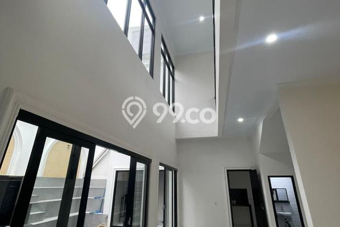 Rumah Luxury Modern Tanpa Renovasi di Sentul City Bogor Rumah Luxury Modern Tanpa Renovasi di Sentul City Bogor