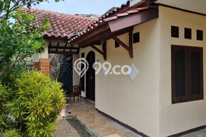 For Sale Rumah 2 Kamar Lokasi Strategis Bagus dan Strategis di Tajur Halang For Sale Rumah 2 Kamar Lokasi Strategis Bagus dan Strategis di Tajur Halang