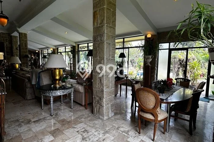 For Sale Rumah Elit Exclusive di Cisarua, Bogor For Sale Rumah Elit Exclusive di Cisarua, Bogor