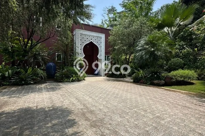 Rumah Elit Modern Tanpa Renovasi di Sentul City Bogor Rumah Elit Modern Tanpa Renovasi di Sentul City Bogor