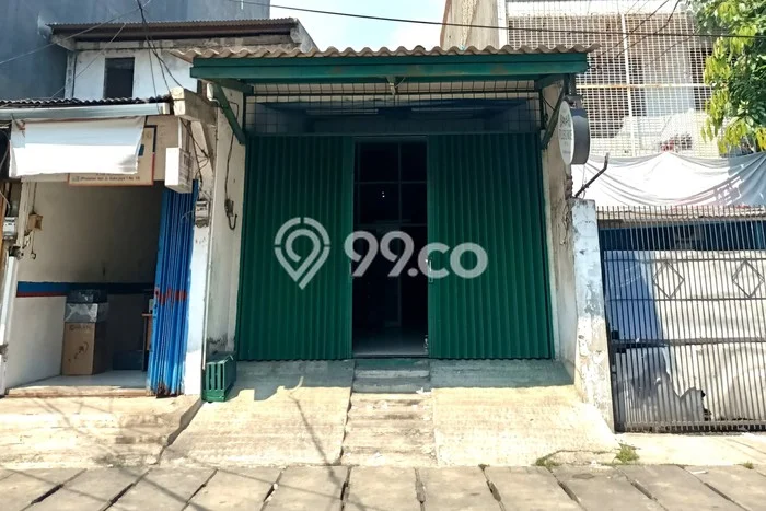 Unit Ruko Dijual di Jakarta Barat LT 112m2 & LB 172m2 Unit Ruko Dijual di Jakarta Barat LT 112m2 & LB 172m2