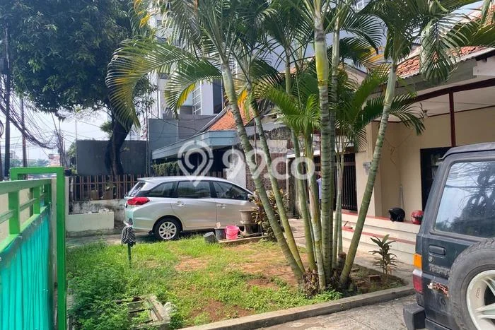 Rumah Mewah LB 250m2 Siap Pakai Desain Elegan di Pejompongan, Jakarta Pusat Rumah Mewah LB 250m2 Siap Pakai Desain Elegan di Pejompongan, Jakarta Pusat