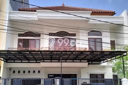 Ready to Use! Luxury House LT 264m2 Desain Modern di Taman Surya Ready to Use! Luxury House LT 264m2 Desain Modern di Taman Surya