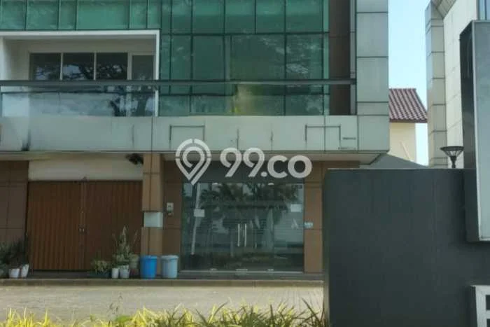 FOR RENT! Ruko di BSD The Icon Cocok untuk Bisnis 235m2 FOR RENT! Ruko di BSD The Icon Cocok untuk Bisnis 235m2