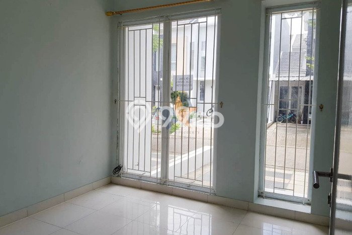 Rumah Minimalis 2 KT di Graha Raya Bintaro Tangerang Selatan Unfurnished Rumah Minimalis 2 KT di Graha Raya Bintaro Tangerang Selatan Unfurnished