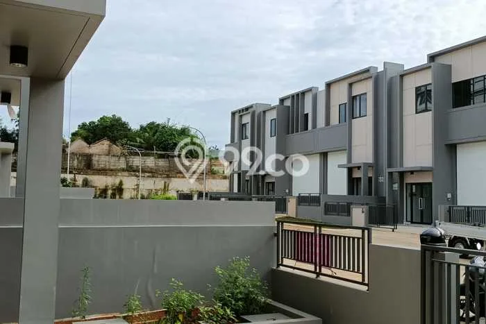 Disewakan Gudang komersial di Serpong luas bangunan 171m2 Disewakan Gudang komersial di Serpong luas bangunan 171m2