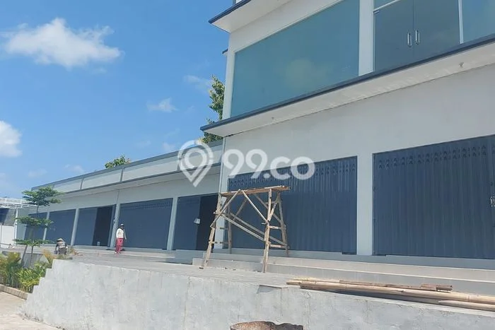 HARGA SPESIAL! Ruko Kawasan Uluwatu, Luas 50m², Jalan Strategis HARGA SPESIAL! Ruko Kawasan Uluwatu, Luas 50m², Jalan Strategis