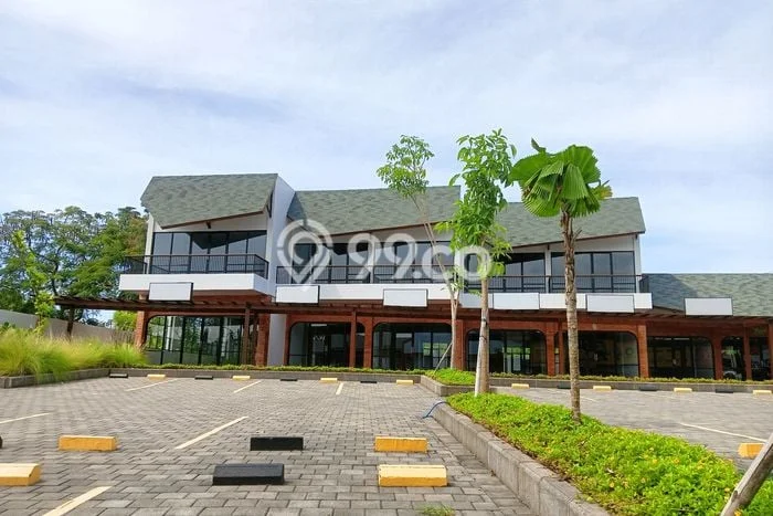 Disewakan Ruko di Kawasan Ramai Jimbaran Luas 184m2 Disewakan Ruko di Kawasan Ramai Jimbaran Luas 184m2