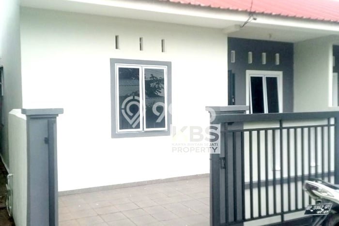 Rumah Minimalis Favorit Dijual di Bukit Bestari LT 84m2 Rumah Minimalis Favorit Dijual di Bukit Bestari LT 84m2