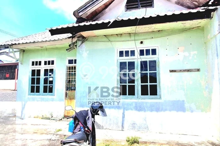 Jual Rumah Harga Miring Bukit Bestari Punya 3 KT & LT 442m2 Jual Rumah Harga Miring Bukit Bestari Punya 3 KT & LT 442m2