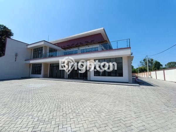 Ruko Komersial Disewakan di Rungkut Surabaya Luas 800m2 Ruko Komersial Disewakan di Rungkut Surabaya Luas 800m2