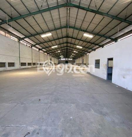 Unit Gudang Paling Strategis di Waru Sidoarjo dengan LB 5000m2 Unit Gudang Paling Strategis di Waru Sidoarjo dengan LB 5000m2