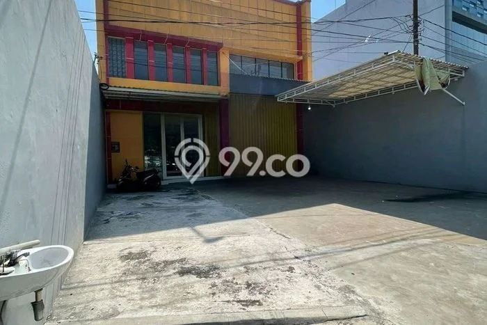 Ruko Paling Dicari LB 385m2 Dijual di Wiyung Ruko Paling Dicari LB 385m2 Dijual di Wiyung