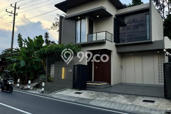 Dijual Rumah Strategis Bagus Punya 4 KT di Ngaglik Sleman SHM Dijual Rumah Strategis Bagus Punya 4 KT di Ngaglik Sleman SHM