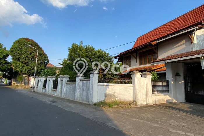 Dijual Kost Strategis di Umbulharjo, Yogyakarta 10 KT, 5 KM, Luas Bangunan 412m2 Dijual Kost Strategis di Umbulharjo, Yogyakarta 10 KT, 5 KM, Luas Bangunan 412m2