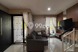 Rumah Mewah LB 180m2 Siap Huni Desain Elegan di Jakarta Garden City, Jakarta Timur Rumah Mewah LB 180m2 Siap Huni Desain Elegan di Jakarta Garden City, Jakarta Timur