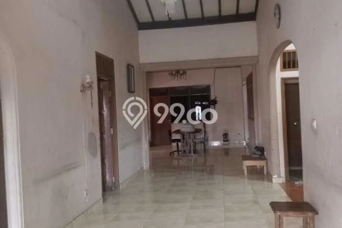 Jual Rumah Luas Megah Dengan View Cantik di Jatiwaringin, Jakarta Timur Jual Rumah Luas Megah Dengan View Cantik di Jatiwaringin, Jakarta Timur