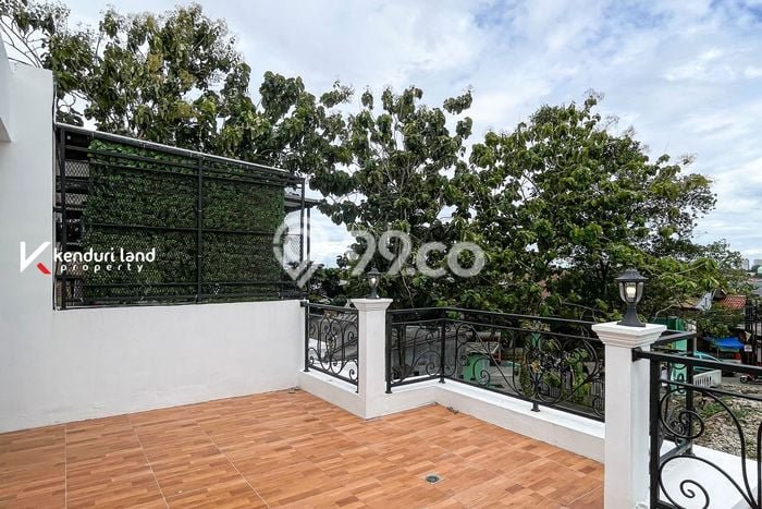 For Sale Rumah 4 Kamar Lokasi Strategis Nyaman dan Strategis di Beji For Sale Rumah 4 Kamar Lokasi Strategis Nyaman dan Strategis di Beji