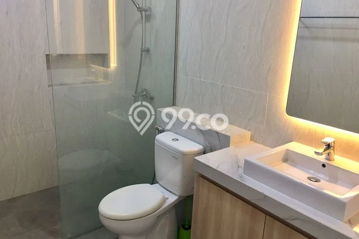 Rumah Elit Modern Tanpa Renovasi di Candi Golf Semarang Rumah Elit Modern Tanpa Renovasi di Candi Golf Semarang