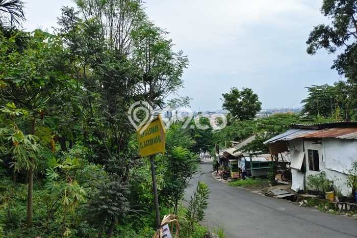 Lahan untuk Dijual Lokasi Semarang Barat, Semarang Luas 763m2 - Lahan untuk Dijual Lokasi Semarang Barat, Semarang Luas 763m2 -