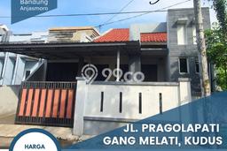 Jual Rumah Strategis Bagus Punya 2 KT di Jati Kabupaten Kudus SHM Jual Rumah Strategis Bagus Punya 2 KT di Jati Kabupaten Kudus SHM