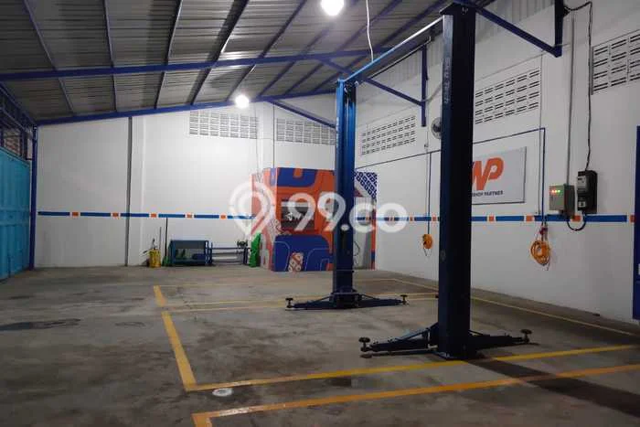 Dijual! Gudang di Kaligawe Semarang LT 1005m2 / LB 1000m2 Kawasan Bisnis Dijual! Gudang di Kaligawe Semarang LT 1005m2 / LB 1000m2 Kawasan Bisnis