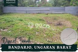 Lahan Strategis di Ungaran Barat Dijual dengan Luas 1360m2 Lahan Strategis di Ungaran Barat Dijual dengan Luas 1360m2