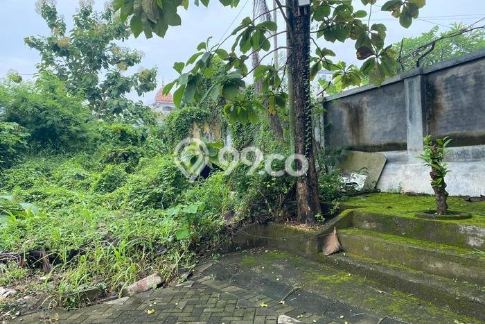 Tanah Dijual di Semarang Seluas 350m2 Strategis Tanah Dijual di Semarang Seluas 350m2 Strategis