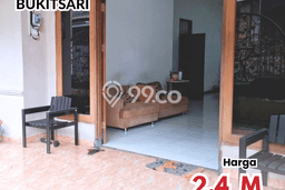 Dijual Cepat Rumah Favorit Siap Huni LB 290m2 di Banyumanik, Semarang Dijual Cepat Rumah Favorit Siap Huni LB 290m2 di Banyumanik, Semarang