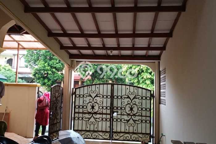 Jual Rumah Eksklusif 3 KT di Meruya, Jakarta Barat Jual Rumah Eksklusif 3 KT di Meruya, Jakarta Barat