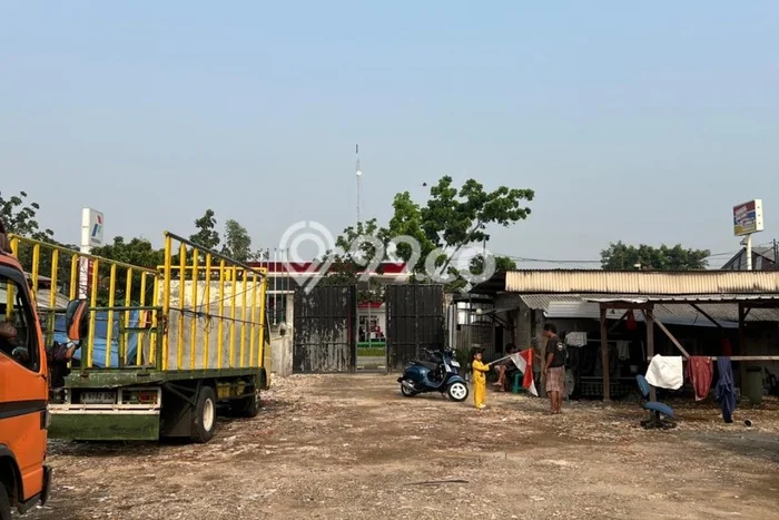 Jarang Ada! Tanah Kavling Disewakan di Jakarta Barat 1067m2 Jarang Ada! Tanah Kavling Disewakan di Jakarta Barat 1067m2