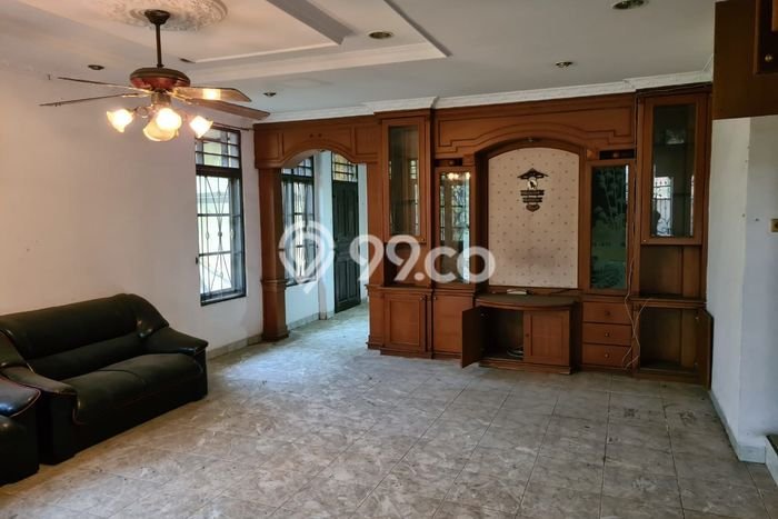 Hunian Mewah LB 230m2 Siap Huni Desain Elegan di Kalideres, Jakarta Barat Hunian Mewah LB 230m2 Siap Huni Desain Elegan di Kalideres, Jakarta Barat
