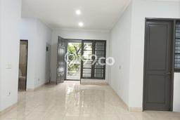 Rumah Elit Modern Siap Huni di BSD Tangerang Rumah Elit Modern Siap Huni di BSD Tangerang