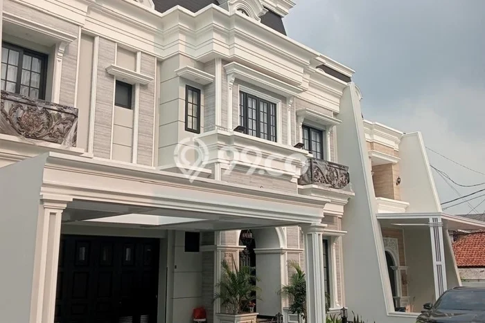 Siap Huni Hunian Elit 6 Kamar di Cipayung Dekat ke Mana Pun Siap Huni Hunian Elit 6 Kamar di Cipayung Dekat ke Mana Pun