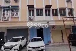 Ruko Dijual di Prime Area Jakarta Barat Luas 68m2 Ruko Dijual di Prime Area Jakarta Barat Luas 68m2