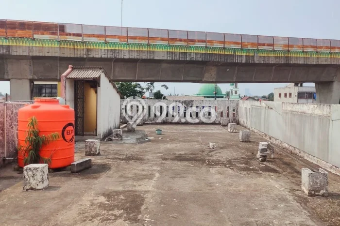 Unit Ruko Dijual di Ciledug Tangerang 224m2 Unit Ruko Dijual di Ciledug Tangerang 224m2
